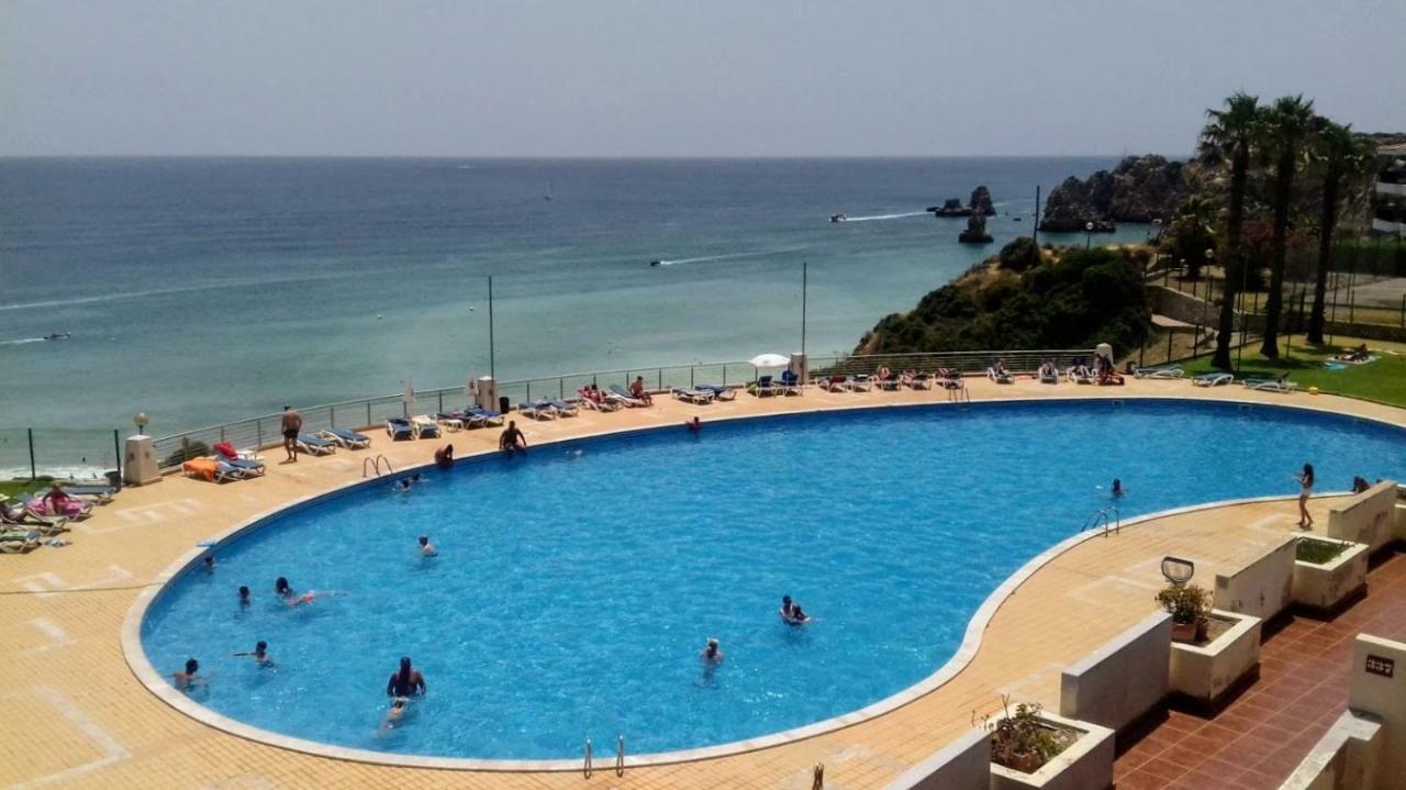 Lagos Apartment Ap Praia Dona Ana Екстер'єр фото