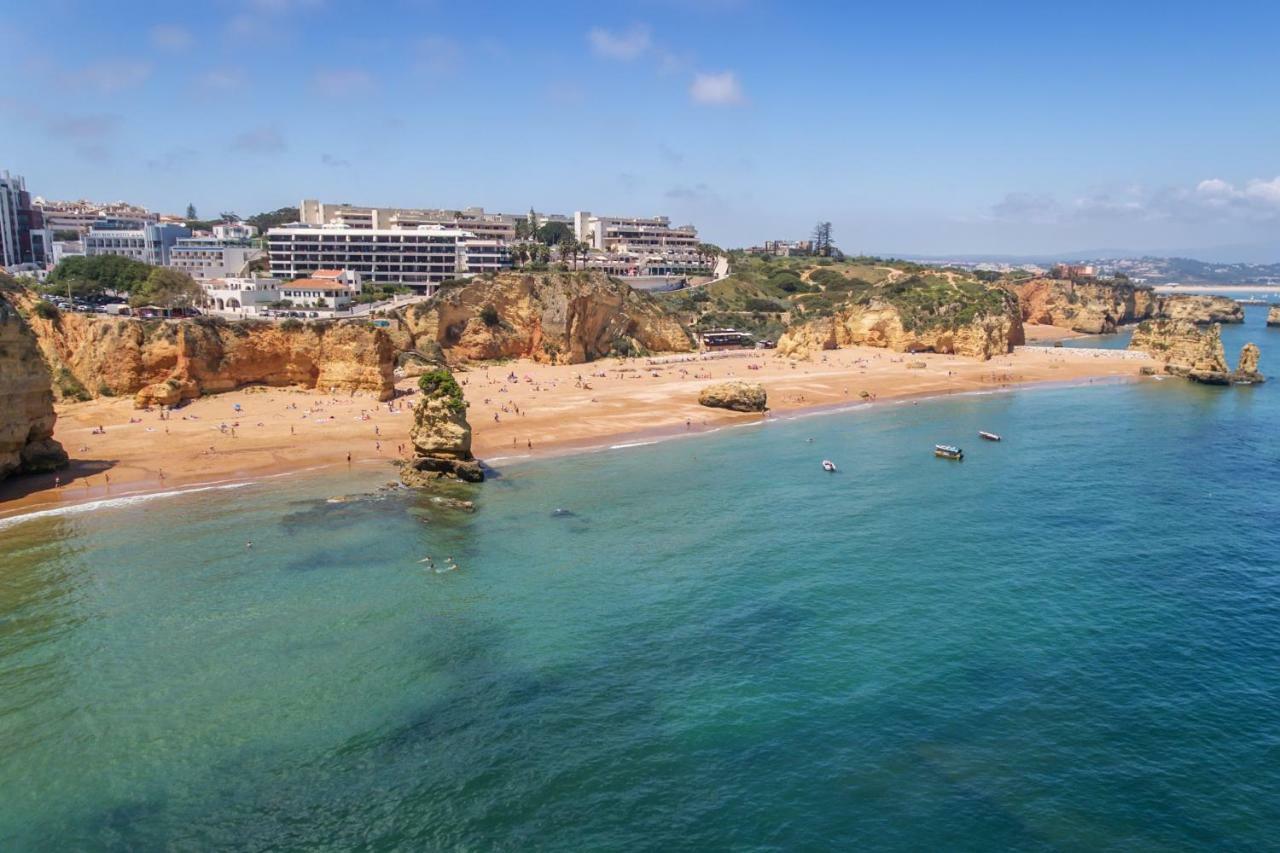 Lagos Apartment Ap Praia Dona Ana Екстер'єр фото